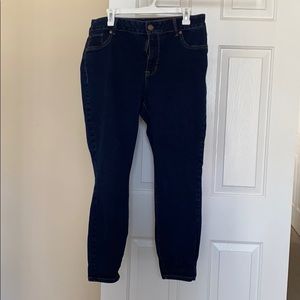 Like new Maurice’s high rise skinny Jean